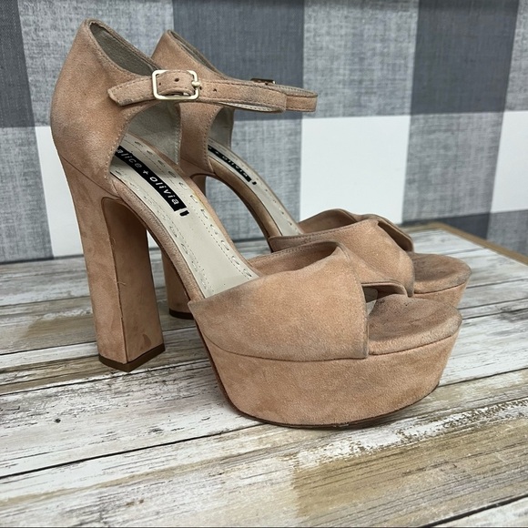 Alice & Olivia Layla Suede Platform Sandals - Picture 3 of 16